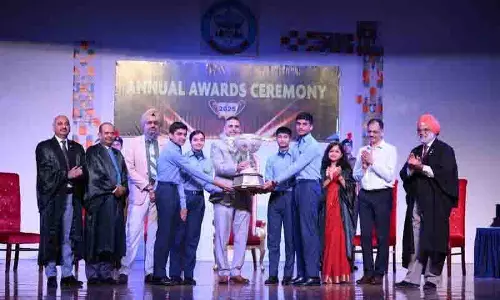 Himachal: पाइनग्रोव में वार्षिक पुरस्कार समारोह का आयोजन