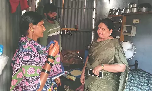 Vijayanagara जिला आयुक्त द्वारा सर्वेक्षण कार्य की समीक्षा: जिले में 69 प्रतिशत उपलब्धि Vijayanagara जिला आयुक्त द्वारा सर्वेक्षण कार्य की समीक्षा: जिले में 69 प्रतिशत उपलब्धि