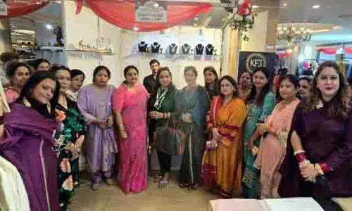 JAMMU: प्रिया, डॉ. रितु ने नूर प्रदर्शनी का उद्घाटन किया JAMMU: प्रिया, डॉ. रितु ने नूर प्रदर्शनी का उद्घाटन किया