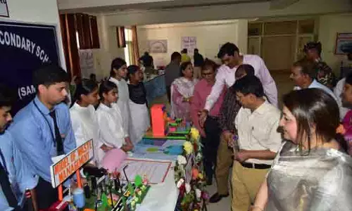 शांतमनु ने SCERT द्वारा आयोजित मेगा विज्ञान कार्यक्रम का उद्घाटन किया शांतमनु ने SCERT द्वारा आयोजित मेगा विज्ञान कार्यक्रम का उद्घाटन किया