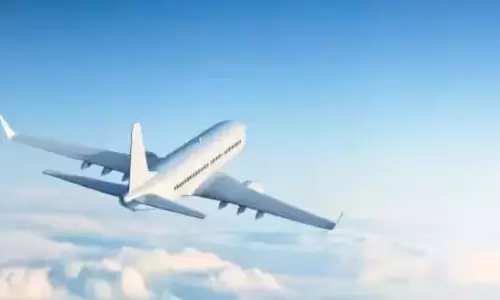 DGCA की नजर त्योहारी हवाई किराए पर, एयरलाइंस ने 1,700 से अधिक उड़ानें जोड़ीं DGCA की नजर त्योहारी हवाई किराए पर, एयरलाइंस ने 1,700 से अधिक उड़ानें जोड़ीं