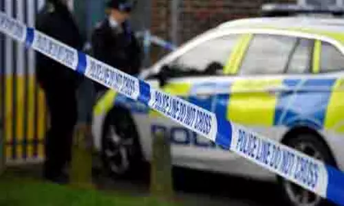 UK की मस्जिद में आगजनी, घृणा अपराध की आशंका UK की मस्जिद में आगजनी, घृणा अपराध की आशंका