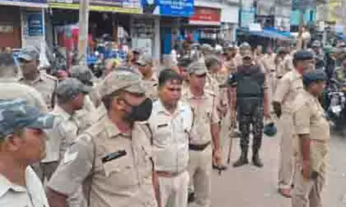 पुलिस का बयान: कटक में झड़प के बाद हालात में सुधा