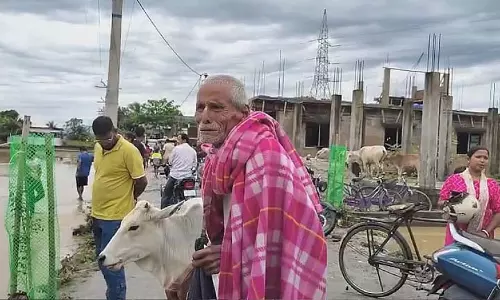 भारी बारिश से Siliguri तबाह, कई इलाके जलमग्न, सैकड़ों बेघर भारी बारिश से Siliguri तबाह, कई इलाके जलमग्न, सैकड़ों बेघर