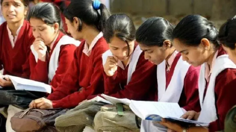 Lucknow: यूपी छात्रों की स्कॉलरशिप दिवाली से पहले जारी होगी Lucknow: यूपी छात्रों की स्कॉलरशिप दिवाली से पहले जारी होगी