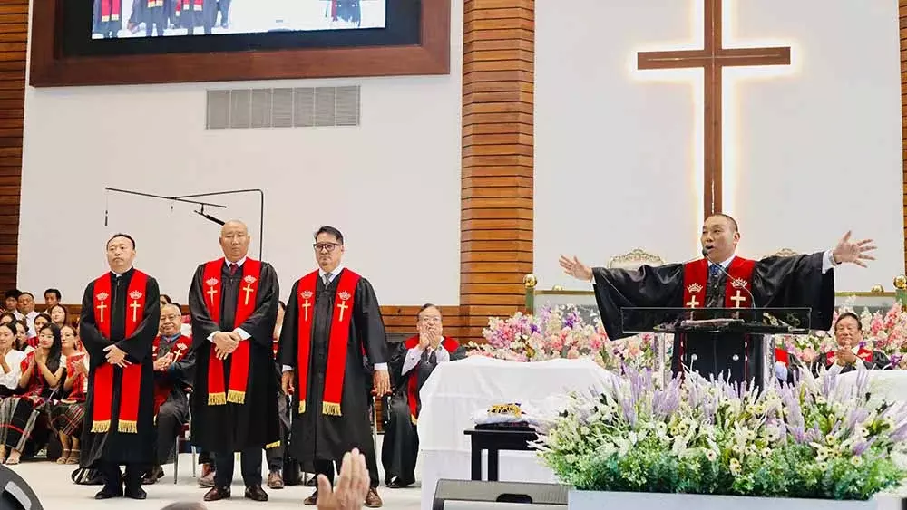 LBCA ने तीन पादरियों को रेवरेंड के रूप में नियुक्त किया LBCA ने तीन पादरियों को रेवरेंड के रूप में नियुक्त किया