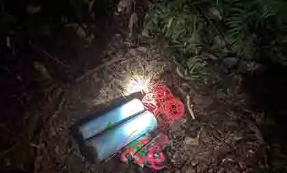 असम राइफल्स की सतर्कता से टला बड़ा हादसा, जिरीबाम में मिले दो शक्तिशाली IED असम राइफल्स की सतर्कता से टला बड़ा हादसा, जिरीबाम में मिले दो शक्तिशाली IED