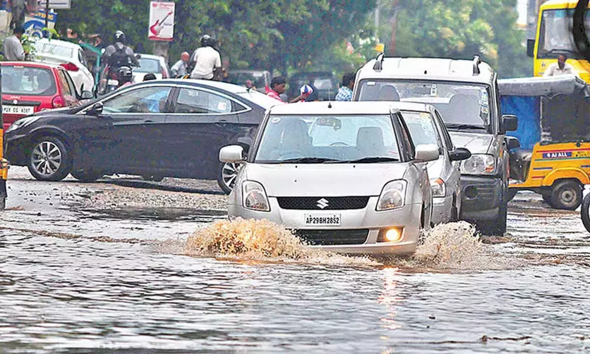 Telangana: IMD ने आज भारी बारिश की चेतावनी जारी की Telangana: IMD ने आज भारी बारिश की चेतावनी जारी की