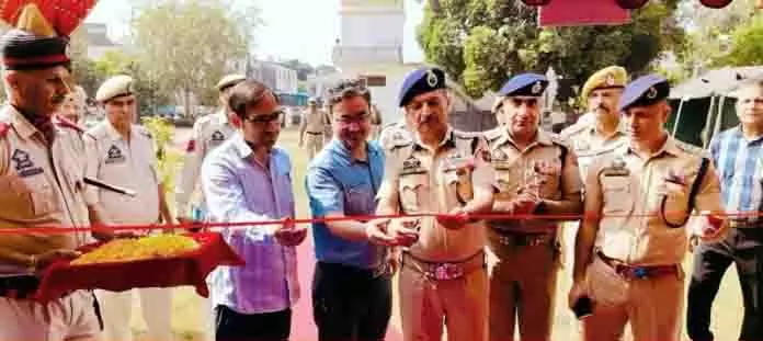 SMVDNH, जम्मू पुलिस ने निःशुल्क चिकित्सा शिविर का आयोजन किया SMVDNH, जम्मू पुलिस ने निःशुल्क चिकित्सा शिविर का आयोजन किया