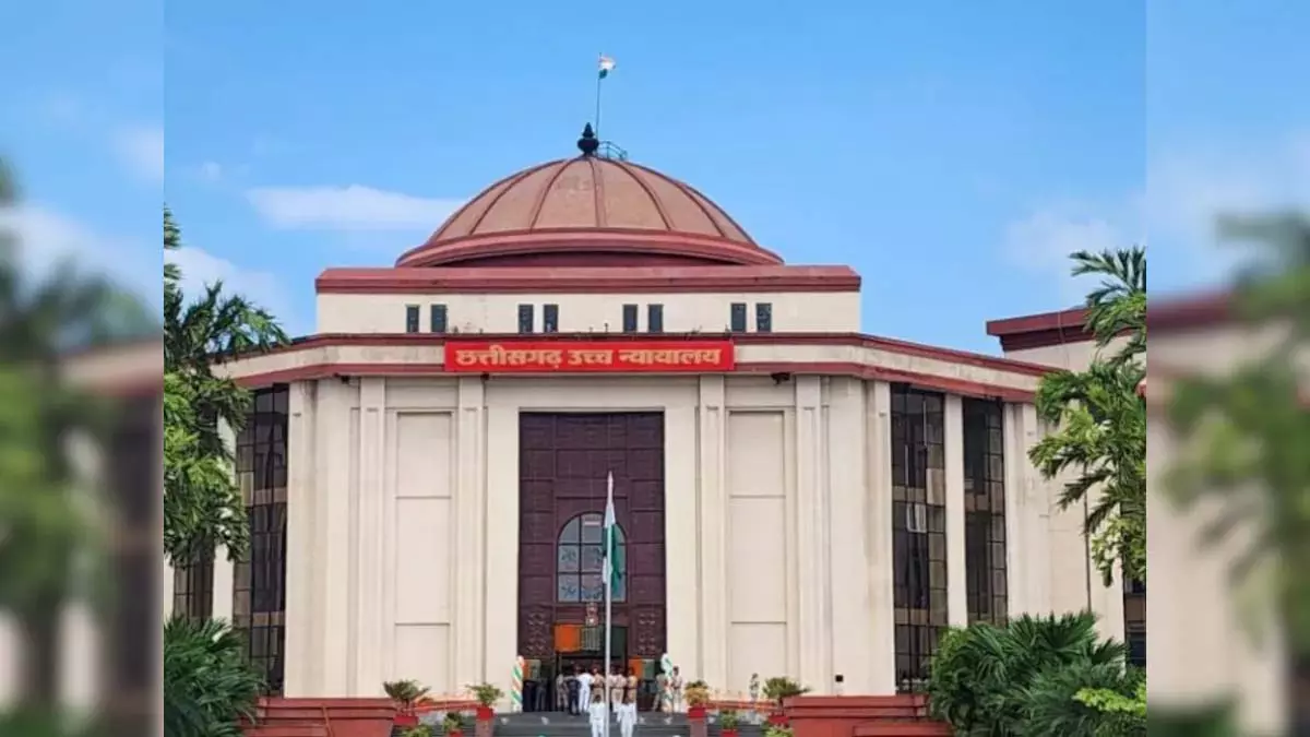 महिला को गुजारा भत्ता नहीं देने का निर्णय, हाईकोर्ट में चला मामला महिला को गुजारा भत्ता नहीं देने का निर्णय, हाईकोर्ट में चला मामला