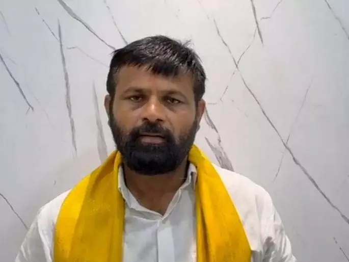 Laxman Hake ने अगले चुनावों में ओबीसी के नेतृत्व में आगे बढ़ने का आह्वान किया Laxman Hake ने अगले चुनावों में ओबीसी के नेतृत्व में आगे बढ़ने का आह्वान किया