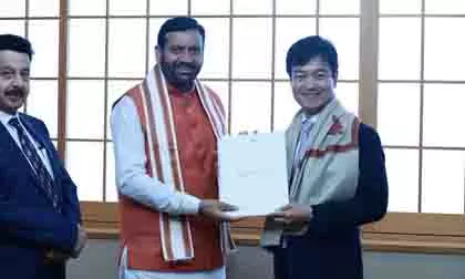हरियाणा के CM ने जापानी कंपनियों के साथ छह समझौतों पर हस्ताक्षर किए हरियाणा के CM ने जापानी कंपनियों के साथ छह समझौतों पर हस्ताक्षर किए