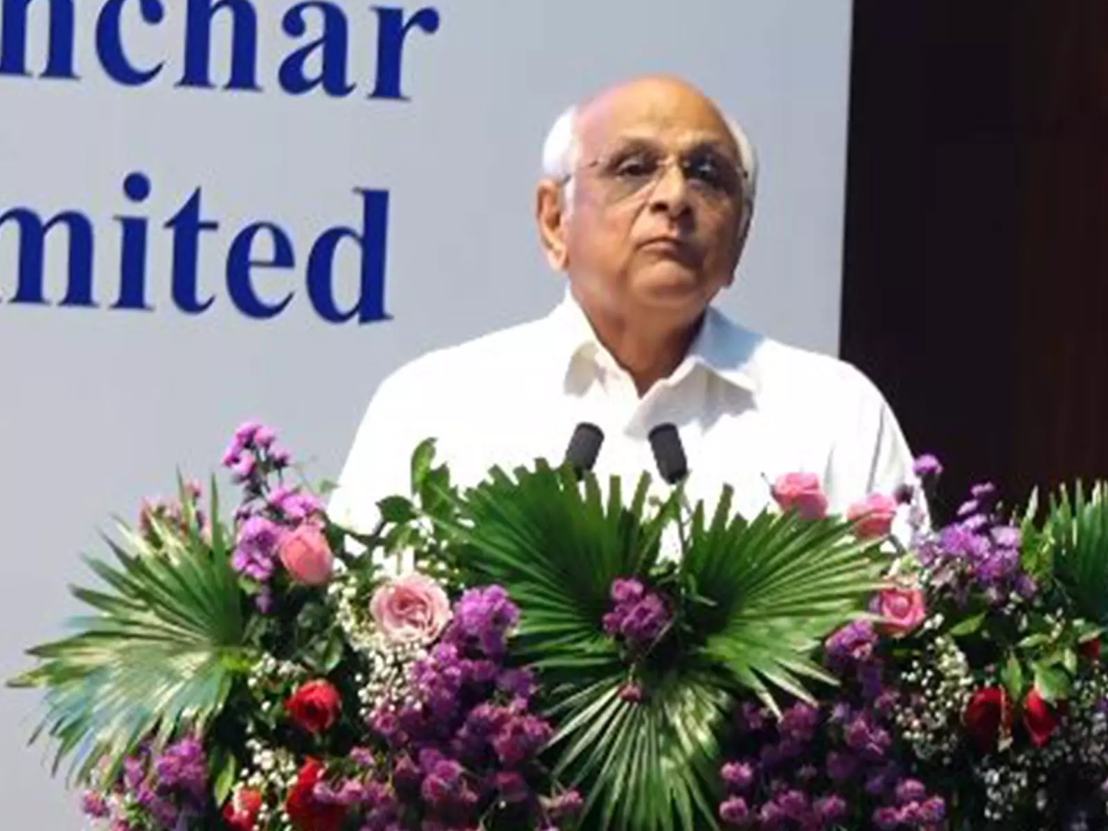 Gujarat के मुख्यमंत्री भूपेंद्र पटेल चतुर्थ श्रेणी कर्मचारियों को 7,000 रुपये तक का देंगे बोनस Gujarat के मुख्यमंत्री भूपेंद्र पटेल चतुर्थ श्रेणी कर्मचारियों को 7,000 रुपये तक का देंगे बोनस