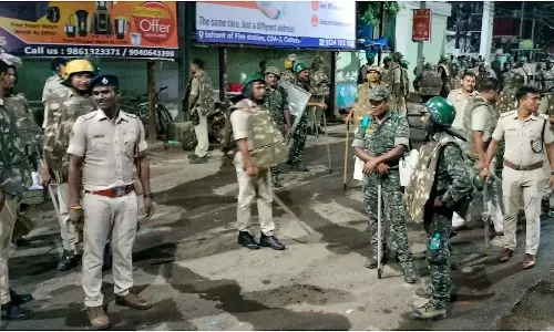 कटक में हालात सामान्य, आज भी इंटरनेट सेवाएं निलंबित