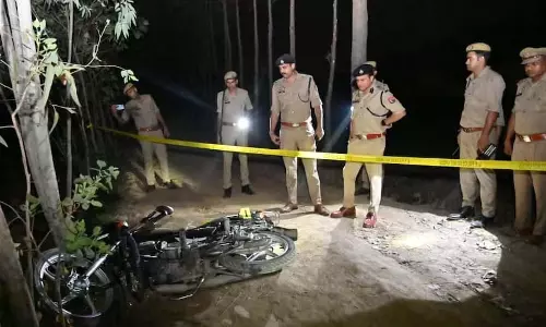 थाना प्रभारी को लगी गोली, मुठभेड़ में ईनामी बदमाश गिरफ्तार