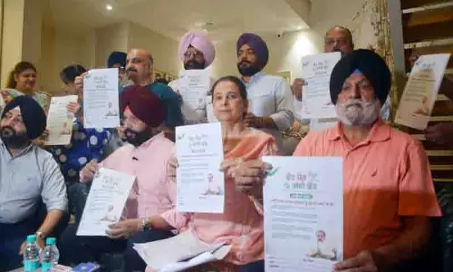 Navjot Kaur Sidhu फिर एक्शन में, एमसी चुनाव में वोट चोरी का लगाया आरोप Navjot Kaur Sidhu फिर एक्शन में, एमसी चुनाव में वोट चोरी का लगाया आरोप