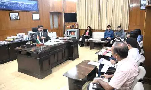 प्रवासी श्रमिकों और विक्रेताओं के लिए पंजीकरण अनिवार्य: Shimla DC प्रवासी श्रमिकों और विक्रेताओं के लिए पंजीकरण अनिवार्य: Shimla DC