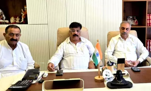 Haryana : गुरुग्राम में व्यापारियों का शिखर सम्मेलन व्यापार सुरक्षा और अपराध वृद्धि पर केंद्रित Haryana : गुरुग्राम में व्यापारियों का शिखर सम्मेलन व्यापार सुरक्षा और अपराध वृद्धि पर केंद्रित