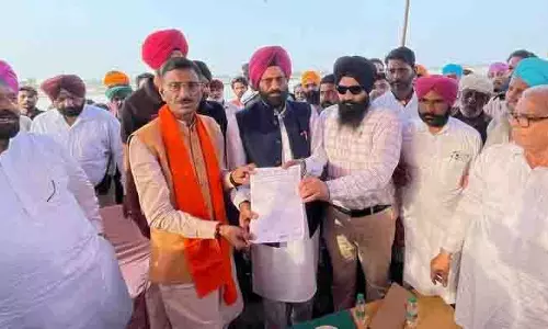 केंद्रीय मंत्री सेठ ने बाढ़ प्रभावित लोगों से मुलाकात की, कहा मोदी Punjab को लेकर चिंतित