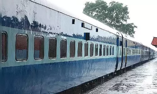 Jabalpur-CSMT गरीब रथ एक्सप्रेस फर्जी डकैती का मामला उजागर, 1.82 करोड़ का सोना बरामद