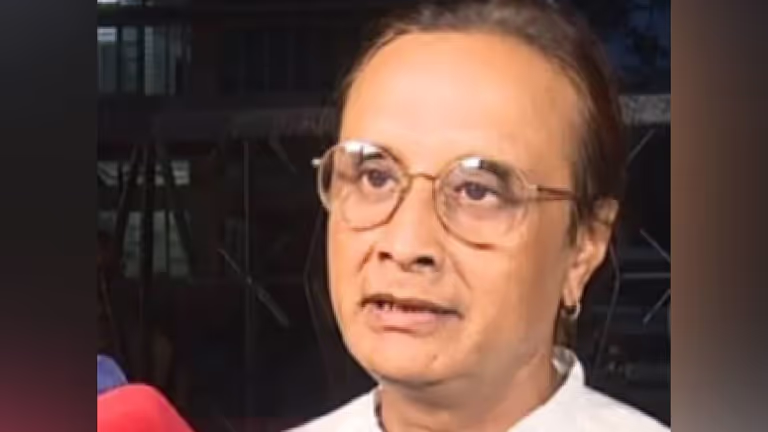 Assam : जुबीन गर्ग मौत की जांच बैंडमेट राजा बोरुआ ने जहर देने के दावे को खारिज किया Assam : जुबीन गर्ग मौत की जांच बैंडमेट राजा बोरुआ ने जहर देने के दावे को खारिज किया