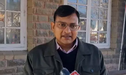 पश्चिमी विक्षोभ के कारण हिमाचल में बारिश और बर्फबारी, IMD ने चंबा और कांगड़ा के लिए ऑरेंज अलर्ट जारी किया पश्चिमी विक्षोभ के कारण हिमाचल में बारिश और बर्फबारी, IMD ने चंबा और कांगड़ा के लिए ऑरेंज अलर्ट जारी किया