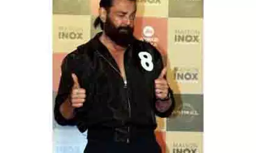 Bobby Deol ने बॉलीवुड में तीन दशक पूरे किए