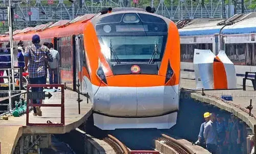 kerala: IRCTC ने यात्री को लौटाए पैसे, वंदे भारत एक्सप्रेस में भोजन विवाद