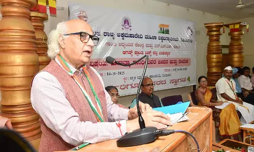 सत्य, अहिंसा गांधीजी का जीवन संदेश है: वरिष्ठ गांधीवादी सुधींद्र कुलकर्णी सत्य, अहिंसा गांधीजी का जीवन संदेश है: वरिष्ठ गांधीवादी सुधींद्र कुलकर्णी