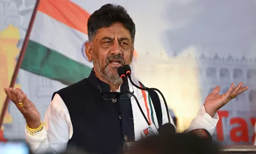 डीके शिवकुमार ने बेंगलुरु गड्ढा मरम्मत की तेज़ कार्रवाई का दावा किया