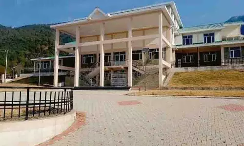 Himachal: इंतज़ार जारी, बीर बिलिंग का पैराग्लाइडिंग स्कूल अभी तक शुरू नहीं हुआ Himachal: इंतज़ार जारी, बीर बिलिंग का पैराग्लाइडिंग स्कूल अभी तक शुरू नहीं हुआ