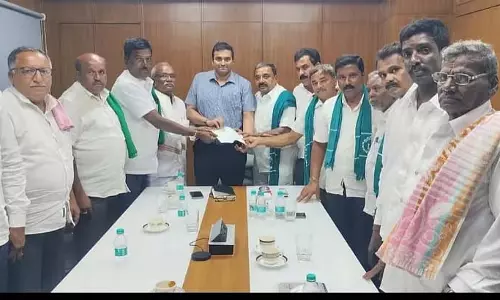 Hunsur : किसानों ने तम्बाकू के बेहतर दामों की अपील की