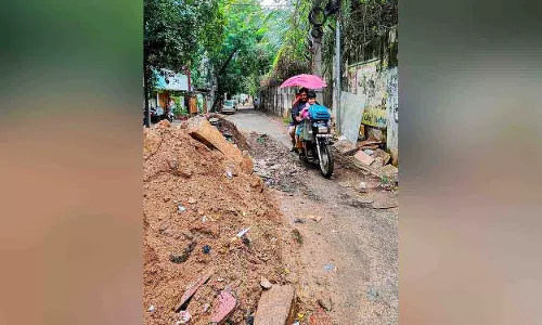 Hyderabad: जुबली हिल्स उपचुनाव से पहले नागरिक कार्यों को शुरू करने की जल्दबाजी उल्टी पड़ गई