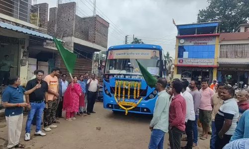 मुख्यमंत्री ग्रामीण बस योजना से जुड़ेगा ग्रामीण अंचल मुख्यमंत्री ग्रामीण बस योजना से जुड़ेगा ग्रामीण अंचल