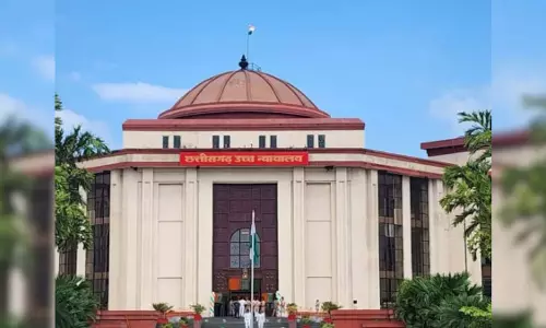 महिला को गुजारा भत्ता नहीं देने का निर्णय, हाईकोर्ट में चला मामला महिला को गुजारा भत्ता नहीं देने का निर्णय, हाईकोर्ट में चला मामला