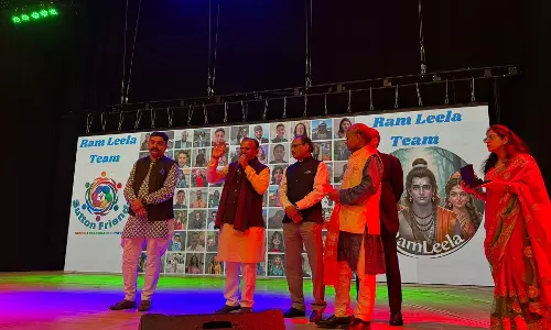 Jaipur: लंदन में भारतीय संस्कृति के मंचन ने दिलाई गर्व की अनुभूति Jaipur: लंदन में भारतीय संस्कृति के मंचन ने दिलाई गर्व की अनुभूति