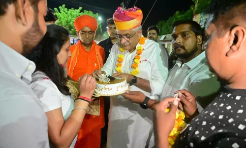 Jaipur: केंद्रीय मंत्री शेखावत का जन्मोत्सव बना जनउत्सव