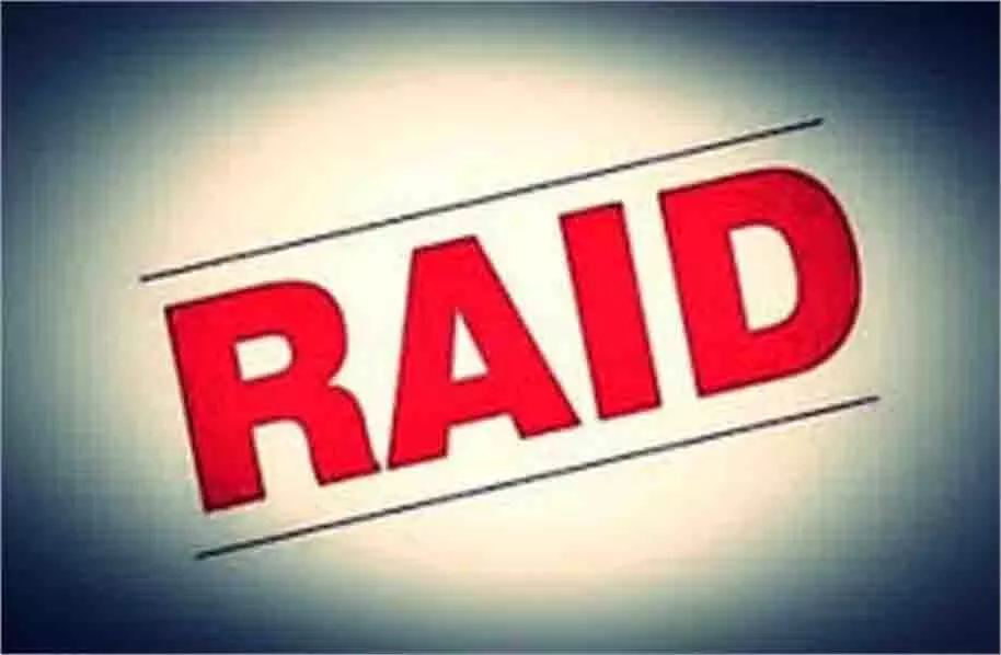 Khandwa:मेडिकल दुकानों पर छापेमारी से मचा हड़कंप Khandwa:मेडिकल दुकानों पर छापेमारी से मचा हड़कंप