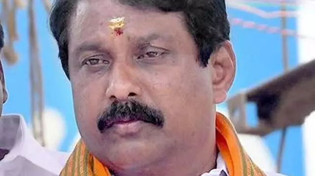 मुख्यमंत्री करूर मुद्दे को भटका रहे हैं: Naina Nagendran मुख्यमंत्री करूर मुद्दे को भटका रहे हैं: Naina Nagendran