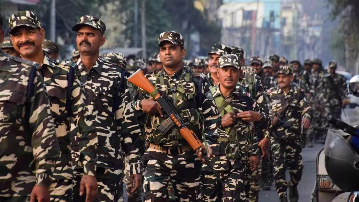 New Delhi: J&K से CRPF की बड़ी फोर्स बिहार चुनाव में सुरक्षा संभालेगी New Delhi: J&K से CRPF की बड़ी फोर्स बिहार चुनाव में सुरक्षा संभालेगी