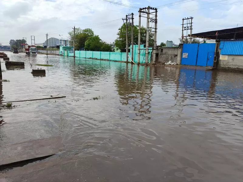 Hisar के फैक्ट्री मालिकों को न्यूनतम सुविधाओं की कमी का मलाल Hisar के फैक्ट्री मालिकों को न्यूनतम सुविधाओं की कमी का मलाल