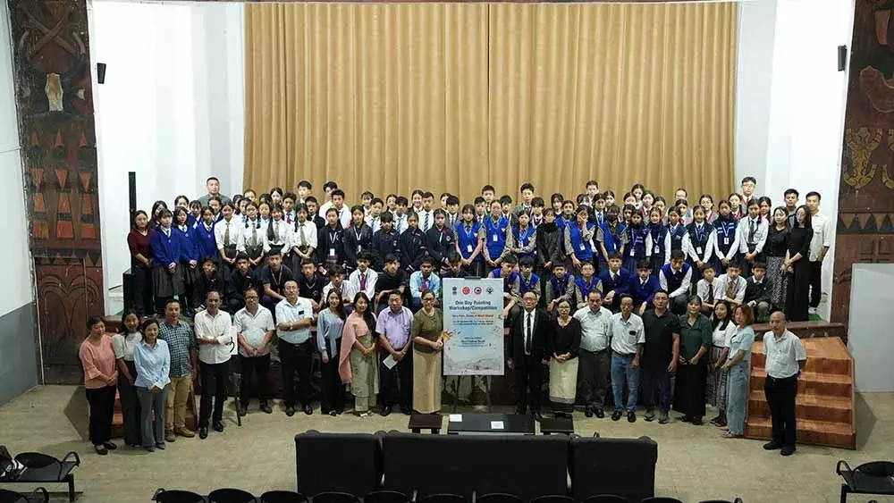 Nagaland : कला एवं संस्कृति विभाग ने सेवा पर्व चित्रकला कार्यशाला आयोजित की Nagaland : कला एवं संस्कृति विभाग ने सेवा पर्व चित्रकला कार्यशाला आयोजित की