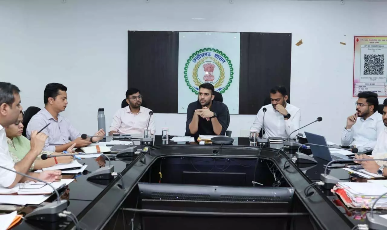 कलेक्टर ने ली समय-सीमा की बैठक, अधिकारियों को दिए आवश्यक दिशा-निर्देश कलेक्टर ने ली समय-सीमा की बैठक, अधिकारियों को दिए आवश्यक दिशा-निर्देश