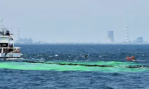 Tamil Nadu : मरीना बीच पर तेल रिसाव रोकथाम अभ्यास