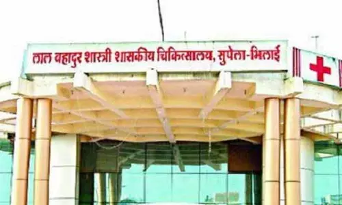 चोर पकड़ाया, भीड़ ने पीट पीटकर किया अधमरा चोर पकड़ाया, भीड़ ने पीट पीटकर किया अधमरा