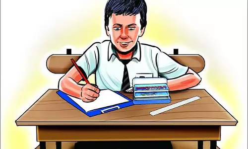 निजी स्कूलों में RTE संकट शुरू: अभिभावकों ने की परेशान किए जाने की शिकायत निजी स्कूलों में RTE संकट शुरू: अभिभावकों ने की परेशान किए जाने की शिकायत