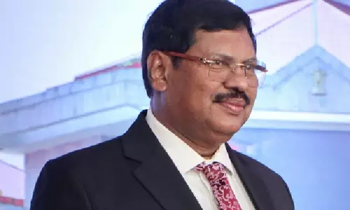 Andhra और तेलंगाना के मुख्यमंत्रियों ने सीजेआई गवई पर हमले की निंदा की Andhra और तेलंगाना के मुख्यमंत्रियों ने सीजेआई गवई पर हमले की निंदा की