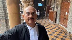 CJI पर जूता फेंकने की घटना के बाद सोशल मीडिया की भूमिका पर सवाल