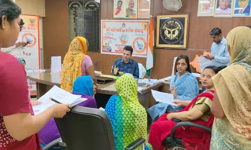 Gonda: शक्ति संवाद में महिलाओं की भागीदारी, समाधान से आई राहत