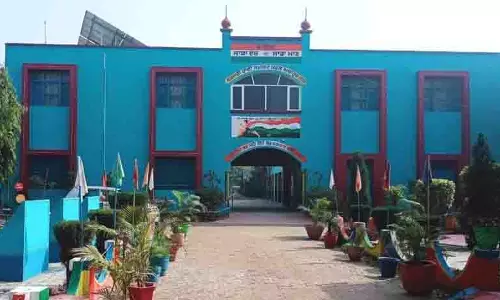 Jalandhar: अशाहूर सरकारी स्कूल ने शिक्षा उत्कृष्टता में मानक स्थापित किए